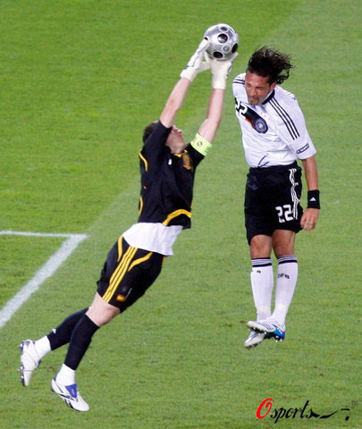 开云体育-西亚卡姆在德国队比赛中爆冷，问鼎冠军引发热议！的简单介绍